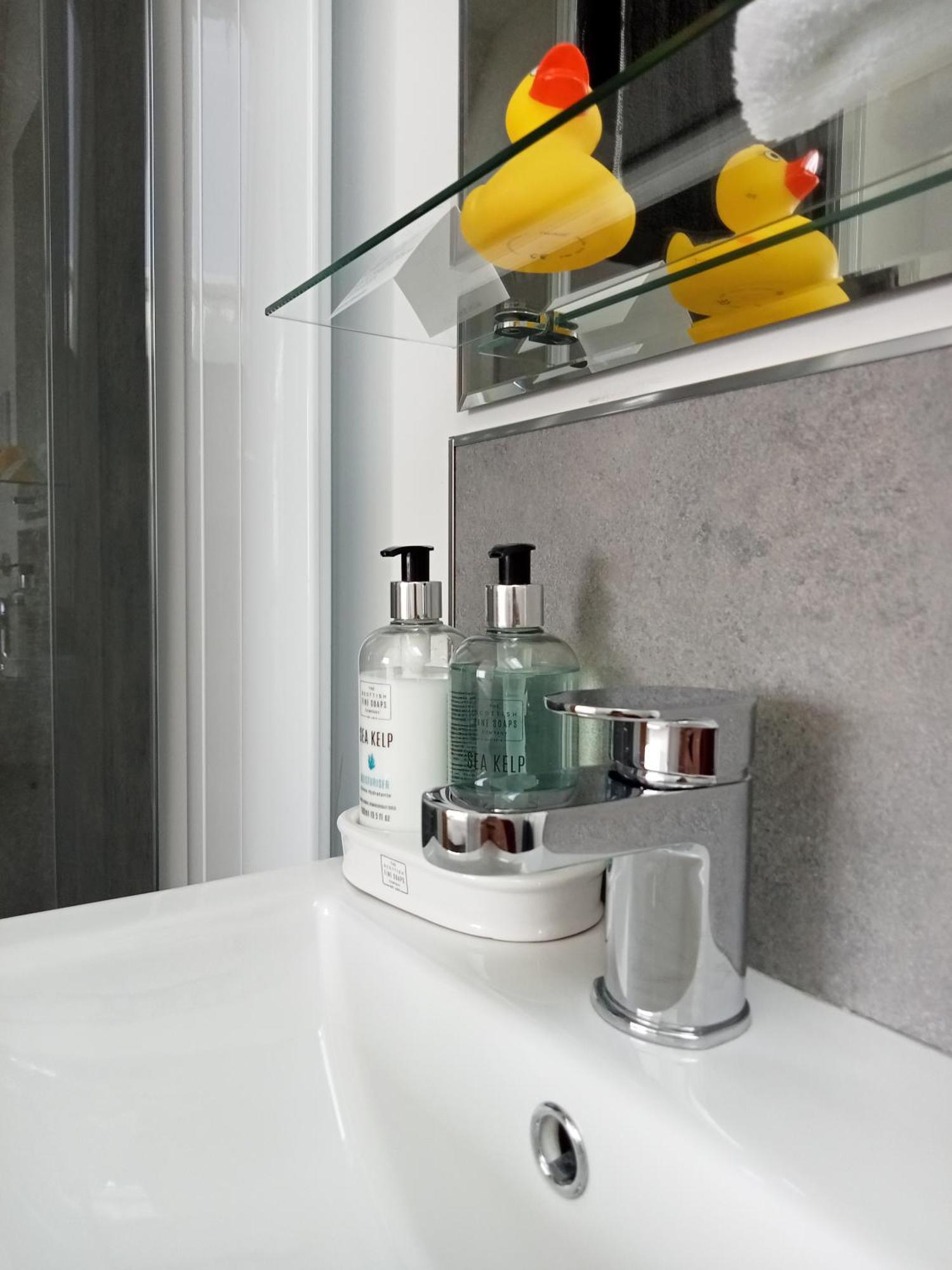 Flotnar Hus - Ensuite Rooms Keiss Quarto foto