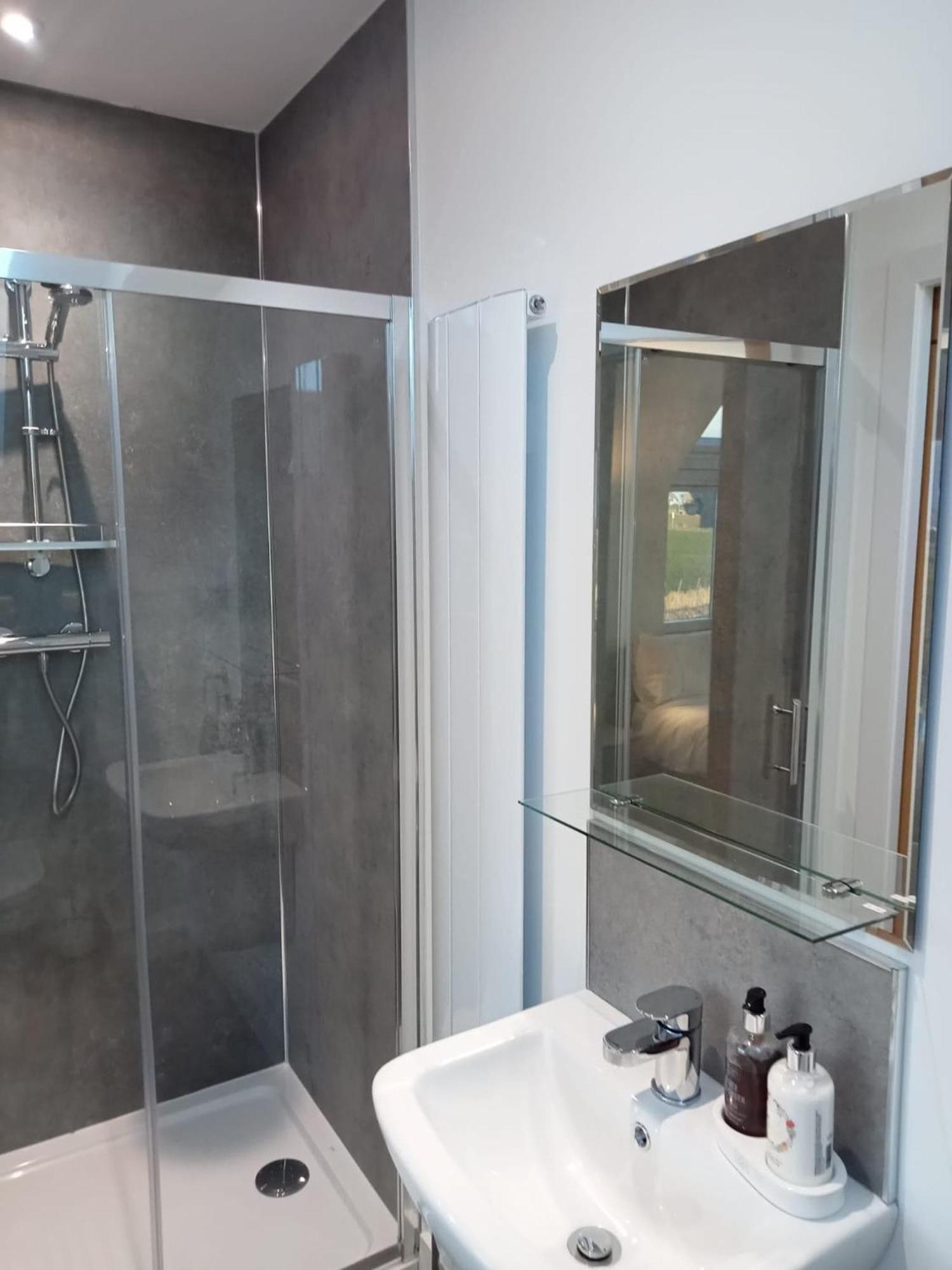 Flotnar Hus - Ensuite Rooms Keiss Quarto foto